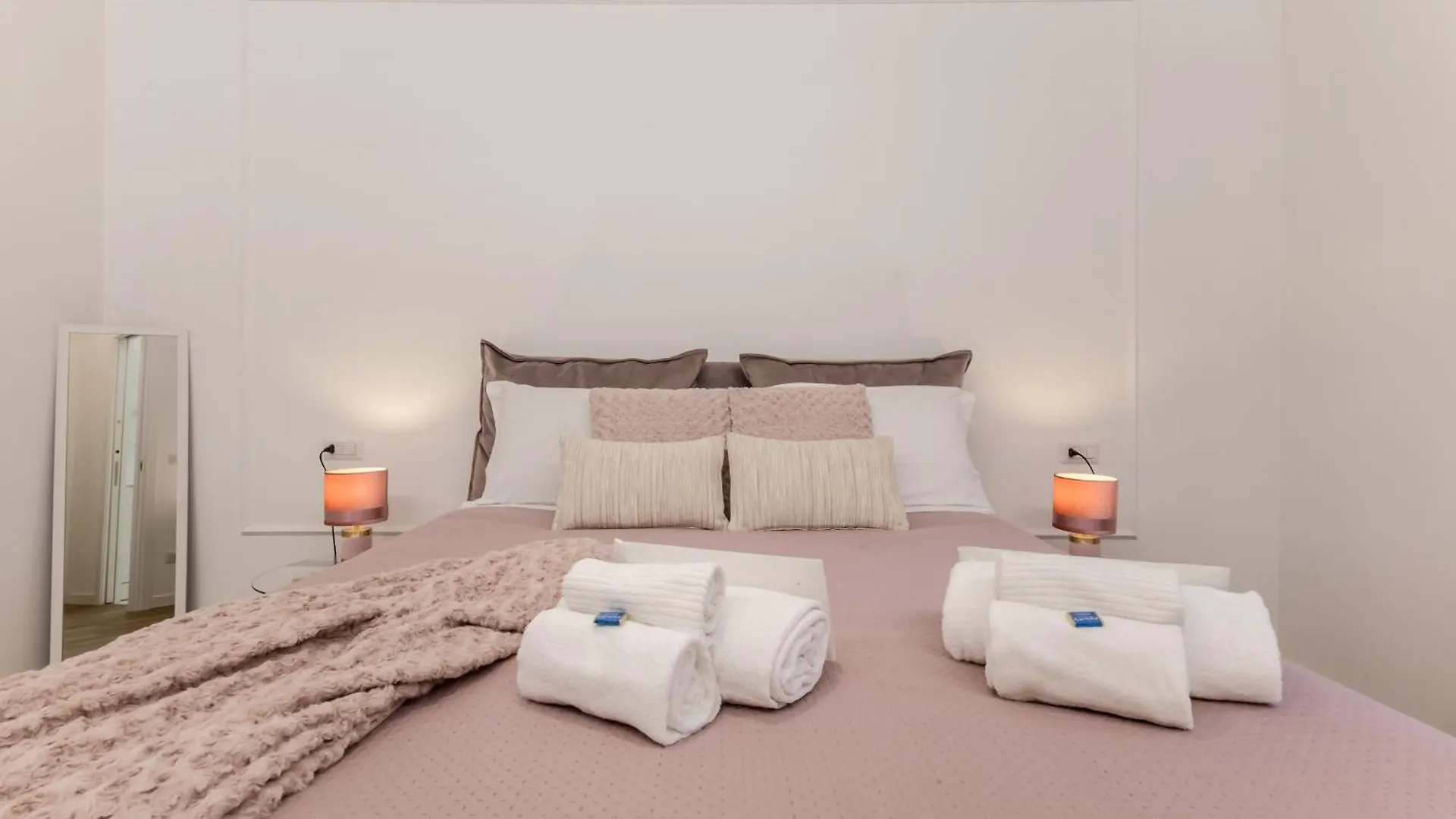Casa Malupa Luxury Apartments Roma 0*,